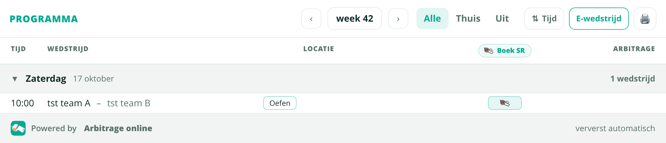 Een scheidsrechter boeken
